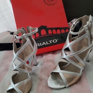 Brand new RIALTO sandals